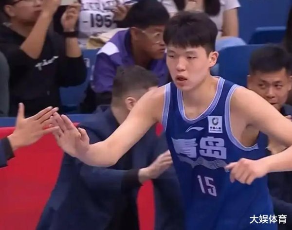 Tại sao Durant 37 tuổi và vẫn 